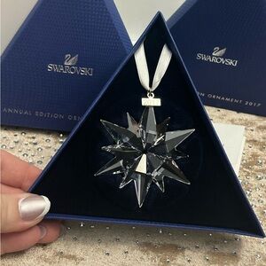 2017 Swarovski Annual Edition Snowflake Star Crystal Christmas Ornament